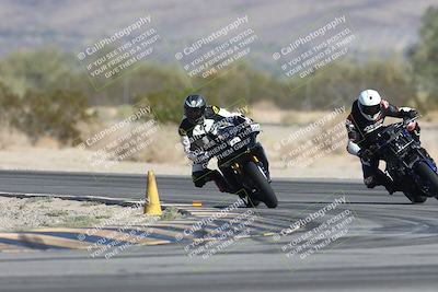 media/Oct-30-2025-Racers Edge (Thu) [[dabbdaf680]]/3-B Group/Session 1 (Turn 5)/